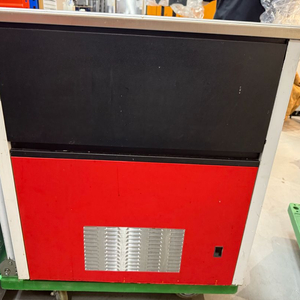 업소용 제빙기. 카이저100키로 팝니다. 이미지