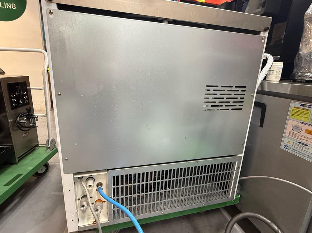 업소용 제빙기. 카이저100키로 팝니다. 이미지