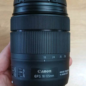 캐논 efs 18-135mm usm 줌렌즈 이미지