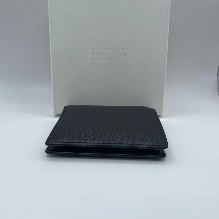 메종 마르지엘라 포스티치 지퍼 반지갑 이미지