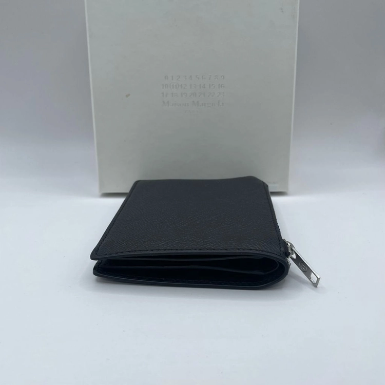 메종 마르지엘라 포스티치 지퍼 반지갑 이미지