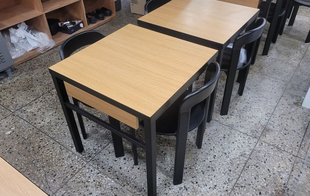 업소용 음식점 식당 카페 2인용 수저통 테이블 의자 세트 이미지