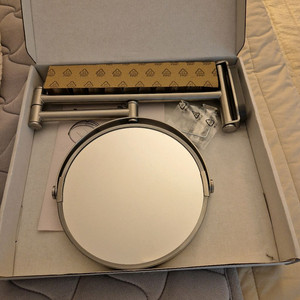 이케아 확대경 양면거울 브로그룬드 BROGRUND 이미지