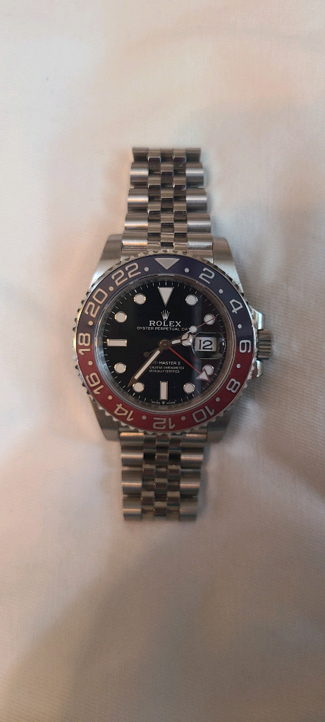 롤렉스 vs v3 gmt 마스터2 이미지