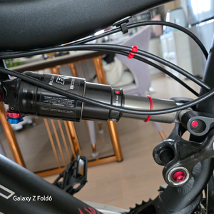 풀서스펜션 MTB 이미지