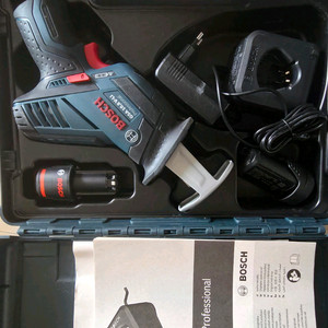 보쉬충전컷쏘 이미지