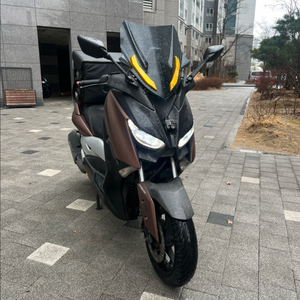 야마하 xmax 300 cc 17년식 짧은 키로수 판매합니다 이미지