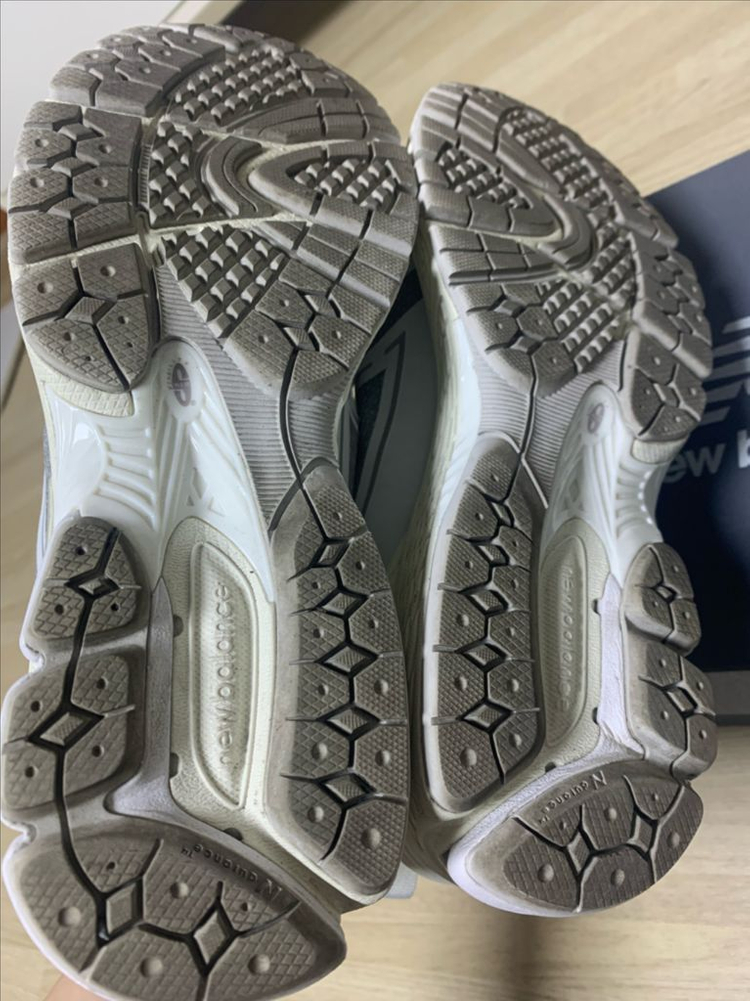 뉴발란스 U1906RWG 씨 솔트 260 사이즈 판매 이미지