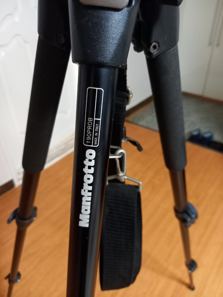 Manfrotto 맨프로토 - 카메라 삼각대 (190prob) 이미지