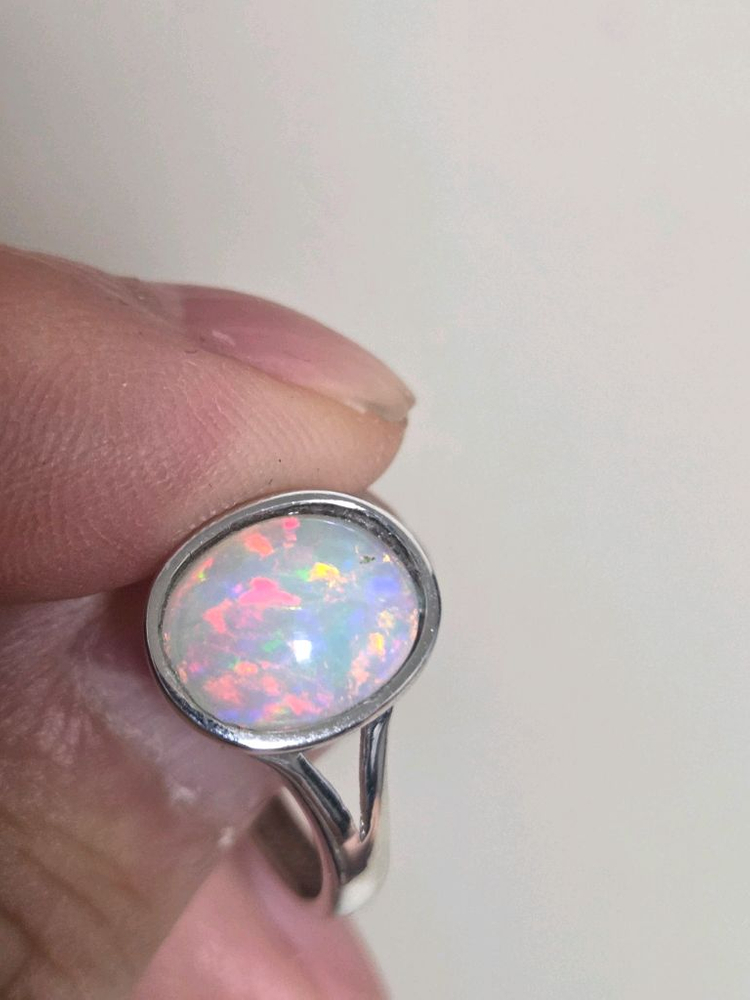 오팔 은반지 이미지