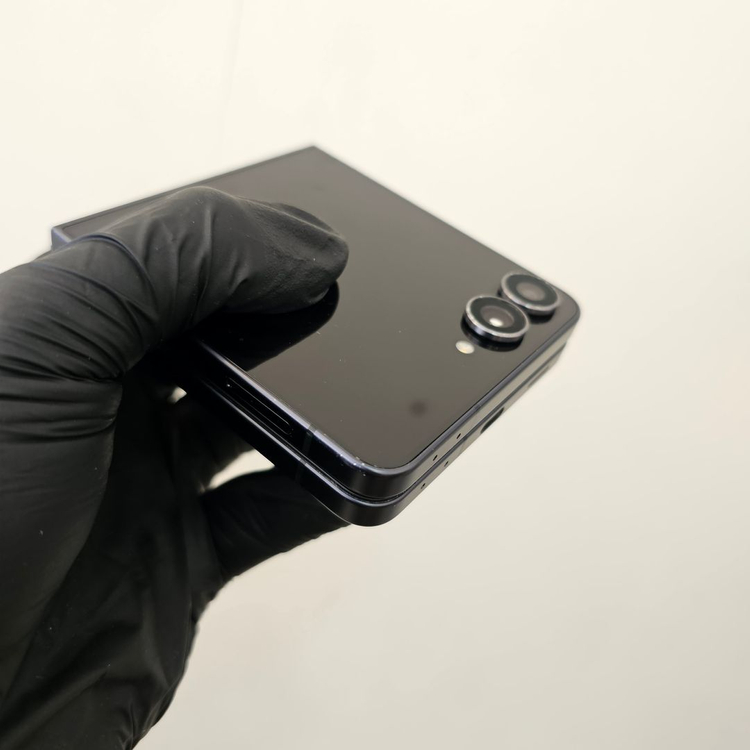 갤럭시Z플립7 512기가 블랙 (무잔상) / 0320 이미지
