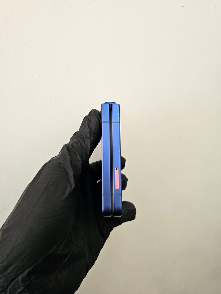 갤럭시Z플립7 256기가 블루 (무잔상) / 0106 이미지