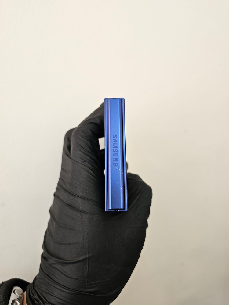 갤럭시Z플립7 256기가 블루 (무잔상) / 0106 이미지