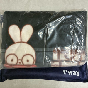 티웨이항공 담요 (파우치 포함) 새상품 이미지