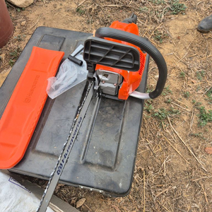 허스크바나 엔진톱 125 18인치 체인톱 팝니다 이미지