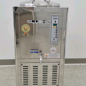 세원 슬러시아 SLD-50 사각 살얼음 슬러시 냉면 육수 제조기 자동 회전 냉각기 물회 육수냉동고 육수냉장고 이미지