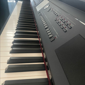 야마하 피아노 cvp-605 이미지