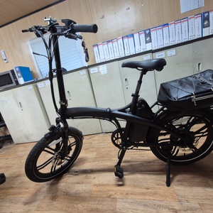 퀄리 엑스트론 프로 접이식 전기자전거 이미지