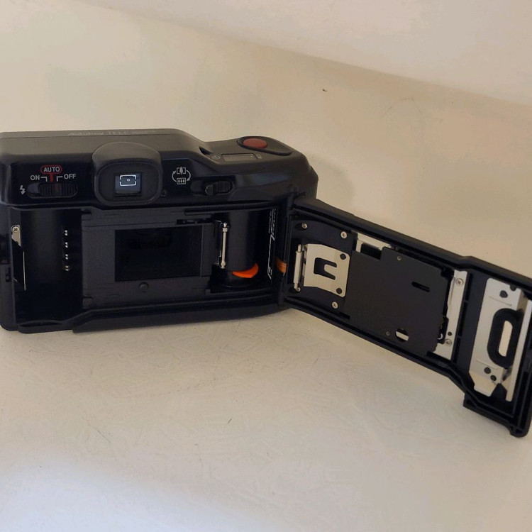 캐논 텔례 필카 줌 40-70mm 1:2.8-4.8 이미지