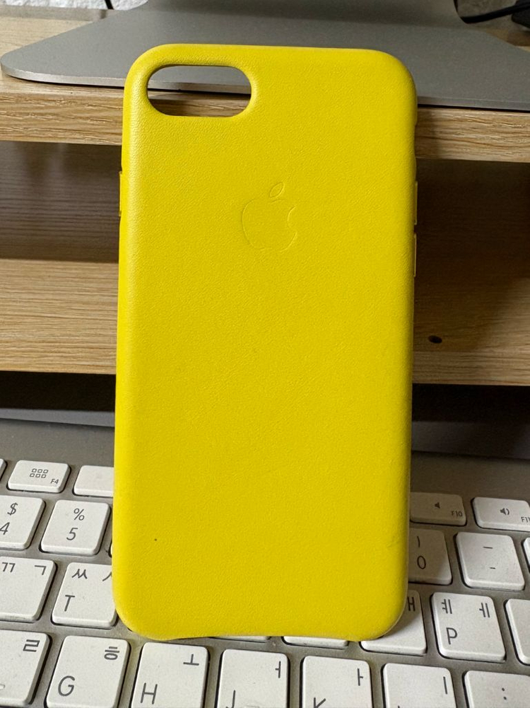 아이폰 애플 정품 레더케이스(7.8.se2.3) 이미지