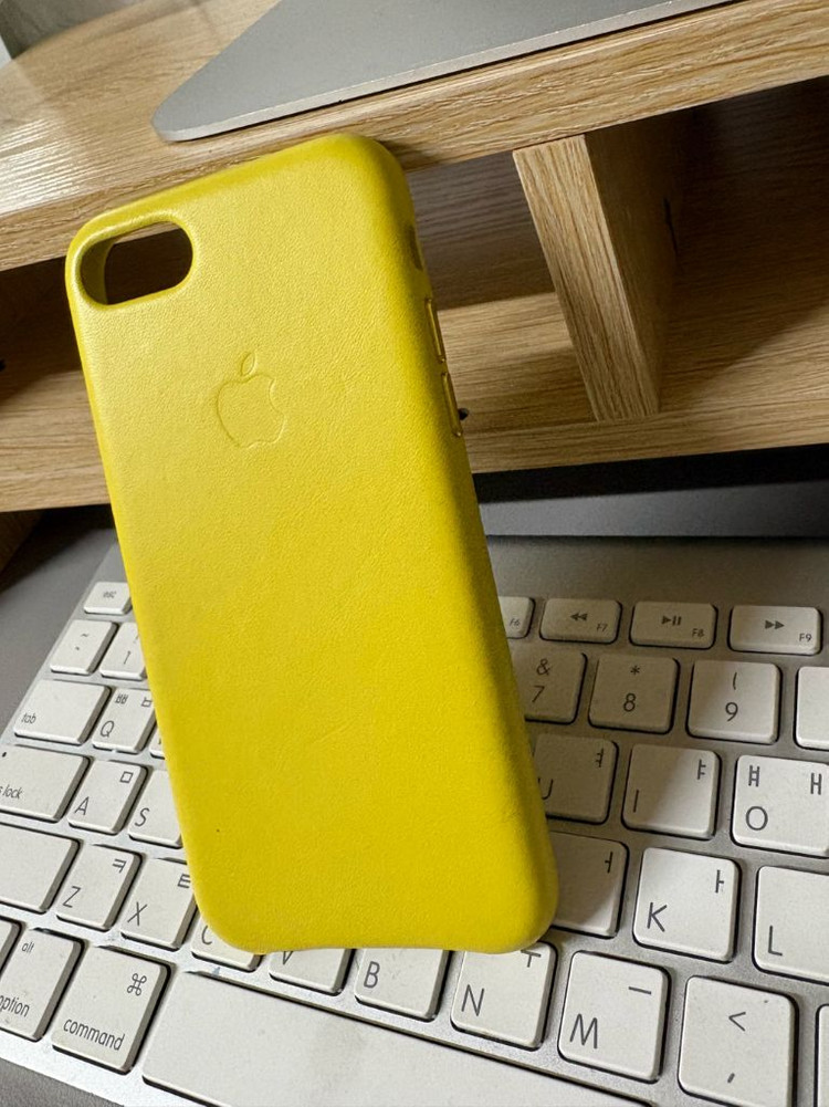 아이폰 애플 정품 레더케이스(7.8.se2.3) 이미지