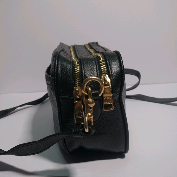 코치 크로스백 이미지