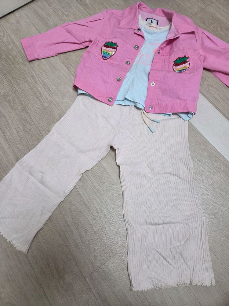 여아 브랜드옷 사이즈110~120 22벌 일괄 이미지