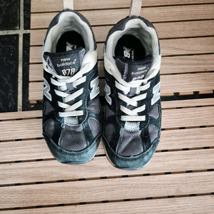 유아동 뉴발란스 운동화 이미지