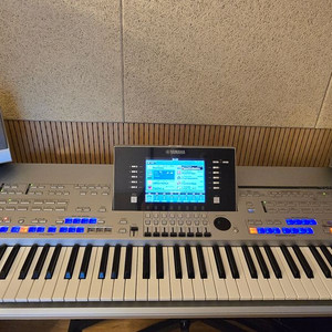Yamaha Tyros4 + TRSM04 + 바퀴달린 하드케이스 + 키보드 스탠드 이미지