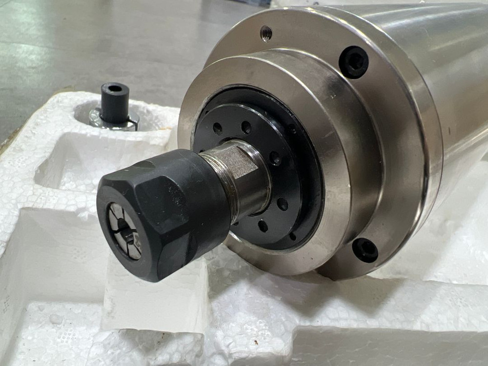 수냉 스핀들, 1.5kW 220V 80x213 (5A) - 5개 이미지