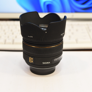 시그마 30mm f1.4 구형 삼식이 렌즈 니콘 F마운트 이미지