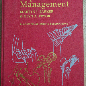 의학서적 Hip Fracture Management 이미지