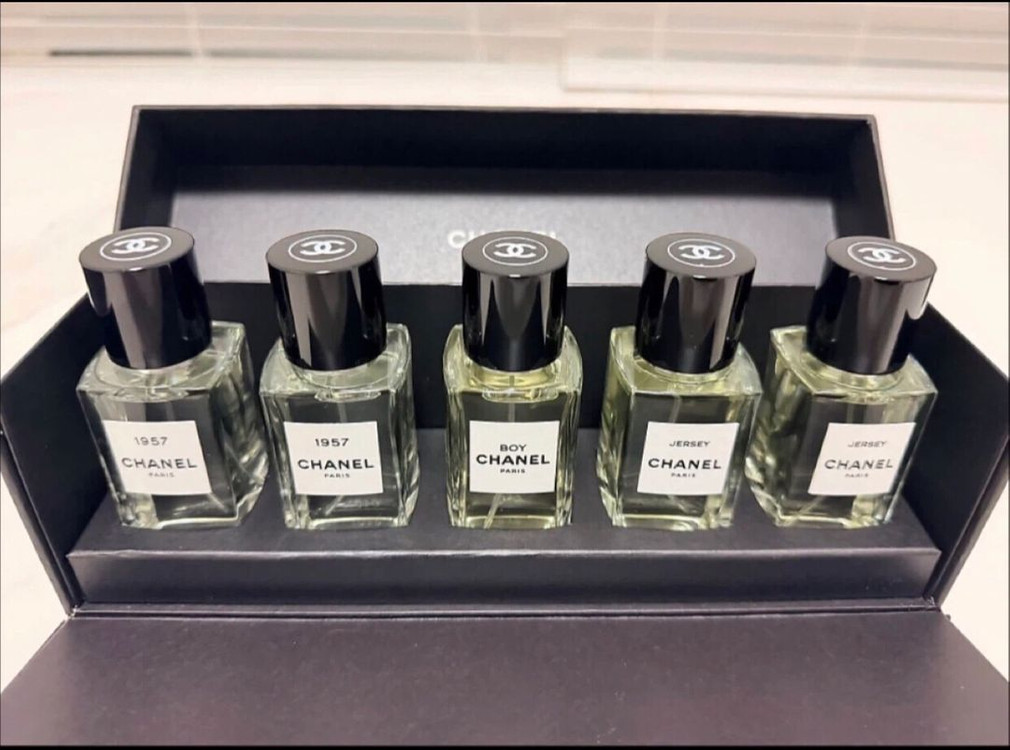 샤넬 레젝 비스포크 가드니아 보이 35미리 새상품 이미지