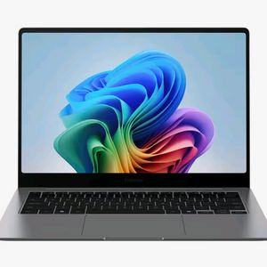 갤럭시 북5 Pro 35.6cm Ultra 5 226V 16GB 512GB 그레이 Windows 11 Home 이미지