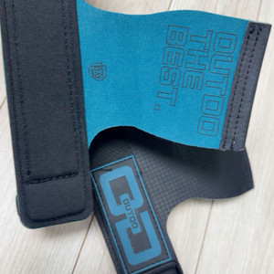 아웃두 시너지그립(크로스핏 짐내그립)철봉에 착붙어서 안떨어지는게 단점 ㅋㅋ 새것 m사이즈 (머슬업,풀업,버터플라이) 이미지