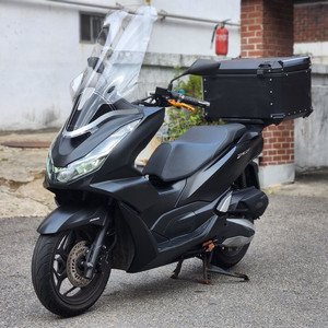 21년식/pcx/125cc/4만/배달세팅/전체적으로깔끔하고컨디션최고매물팝니 이미지
