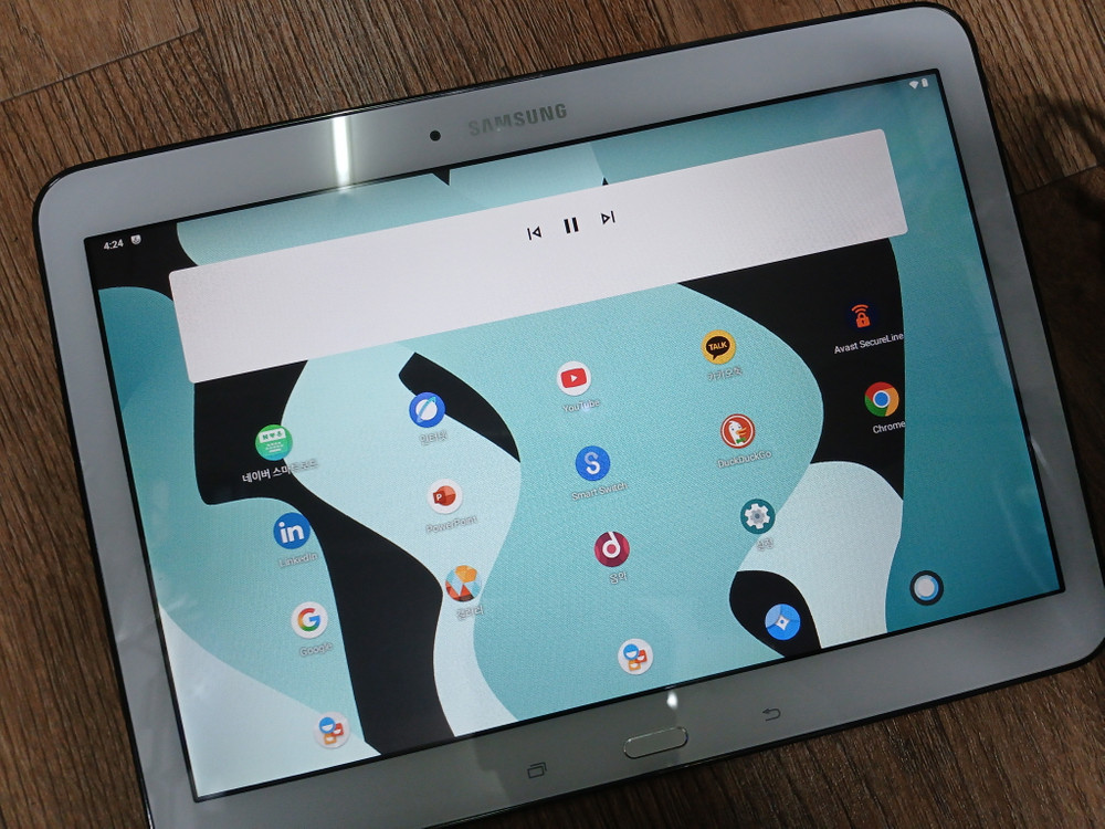 삼성 갤럭시 탭4 SM-T530 안드로이드11 16GB 유튜브 당근 카톡 이미지