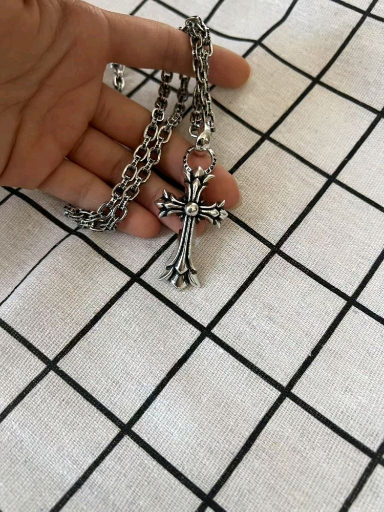 크롬하츠 크로스 펜던트 목걸이 이미지
