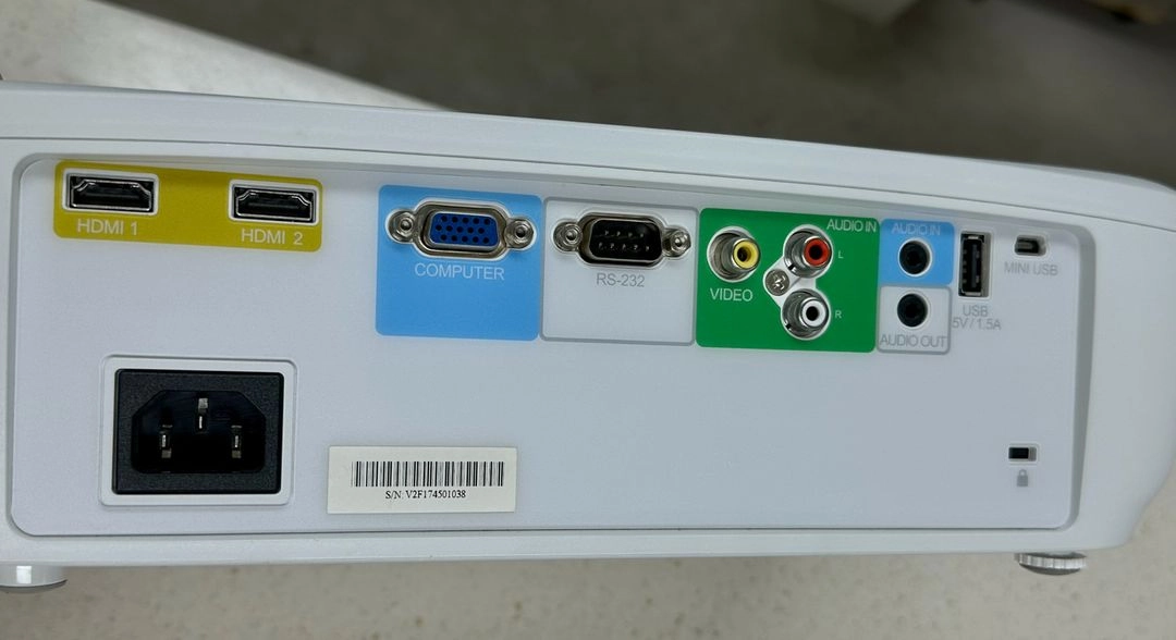 뷰소닉 PX725HD 빔프로젝터 이미지