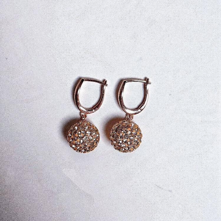 [새상품,선물박스포장]볼드한 스와로브스키스톤 볼 링귀걸이/목걸이 반지 팔찌 진주 샤넬 14k 18k 반클리프 디올 이미지