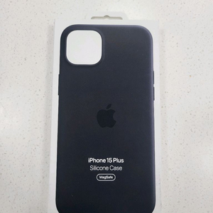 새상품 아이폰15플러스 정품 실리콘케이스 블랙 팝니다 이미지