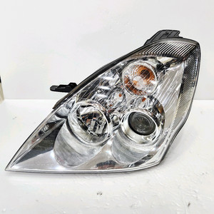 뉴카니발 헤드라이트, 뉴카니발 전조등, 카니발R 헤드라이트, 그랜드카니발 헤드라이트, 카니발R 전조등 이미지