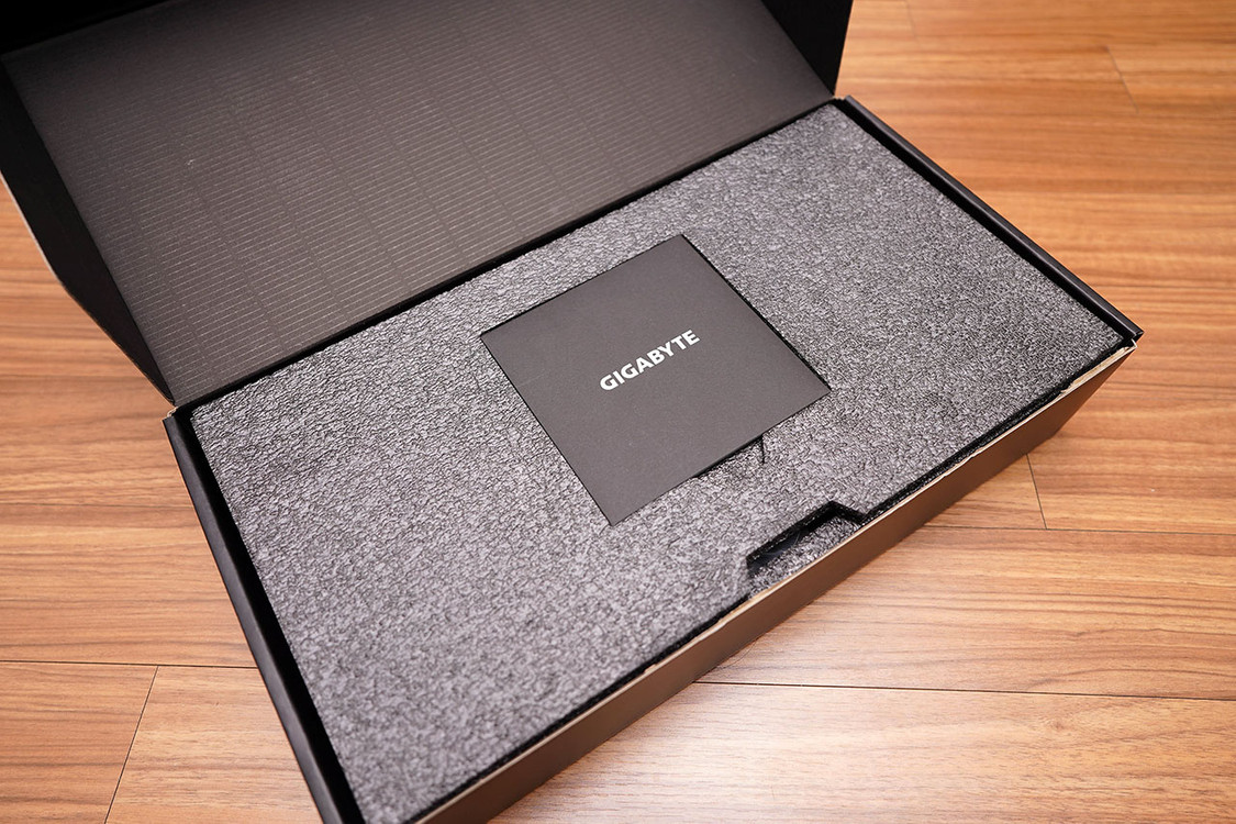 지포스 RTX 4070 Ti AERO 팝니다 이미지