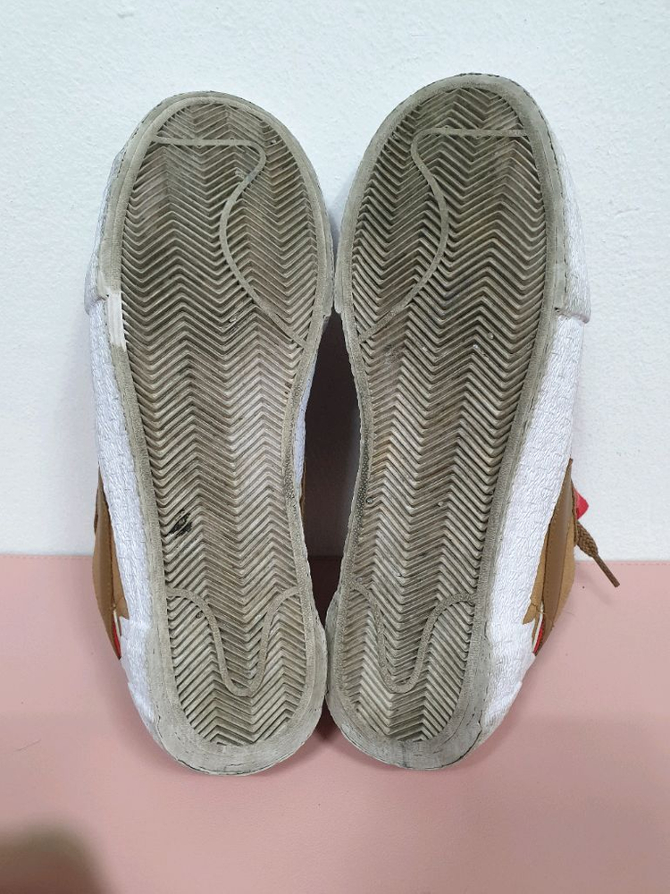 나이키 브라운 사카이 블레이저 로우 270사이즈 이미지