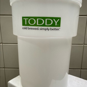 토디 콜드브루 커피메이커 대형 이미지