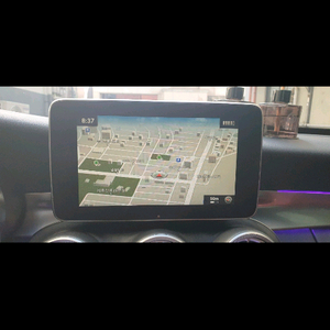 w205 c200 순정 벤츠네비게이션 팝니다. 이미지