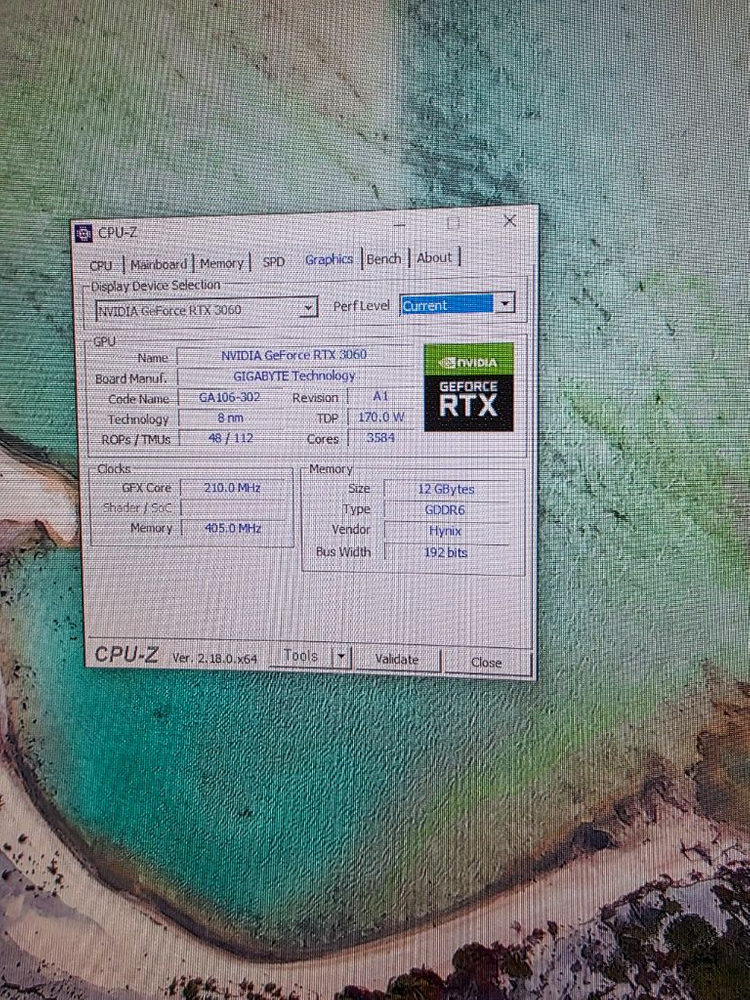 고성능 게이밍 PC 본체 이미지