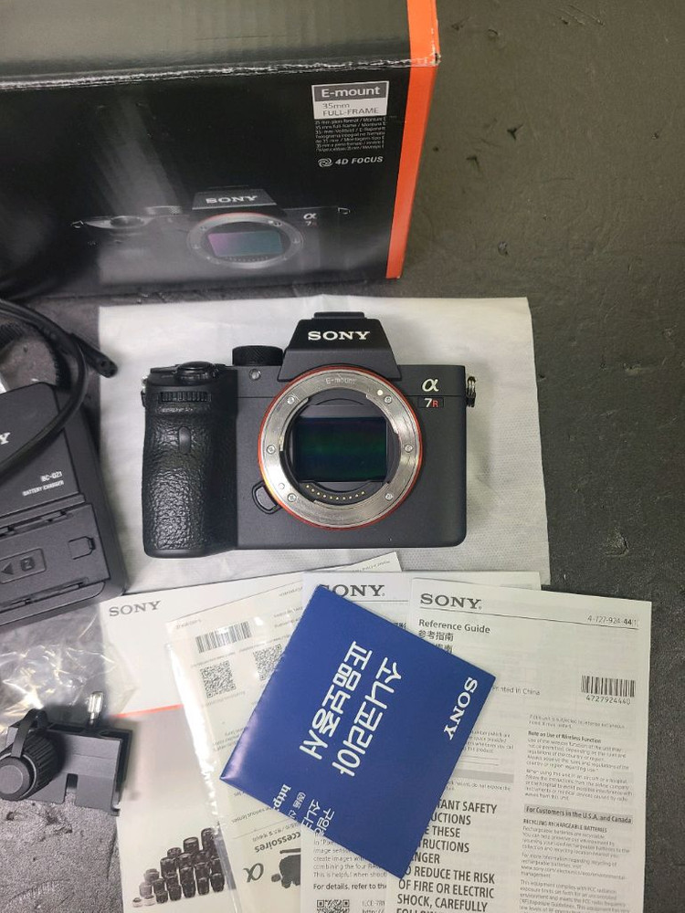 소니a7r3 판매합니다 풀박스구성 입니다 이미지