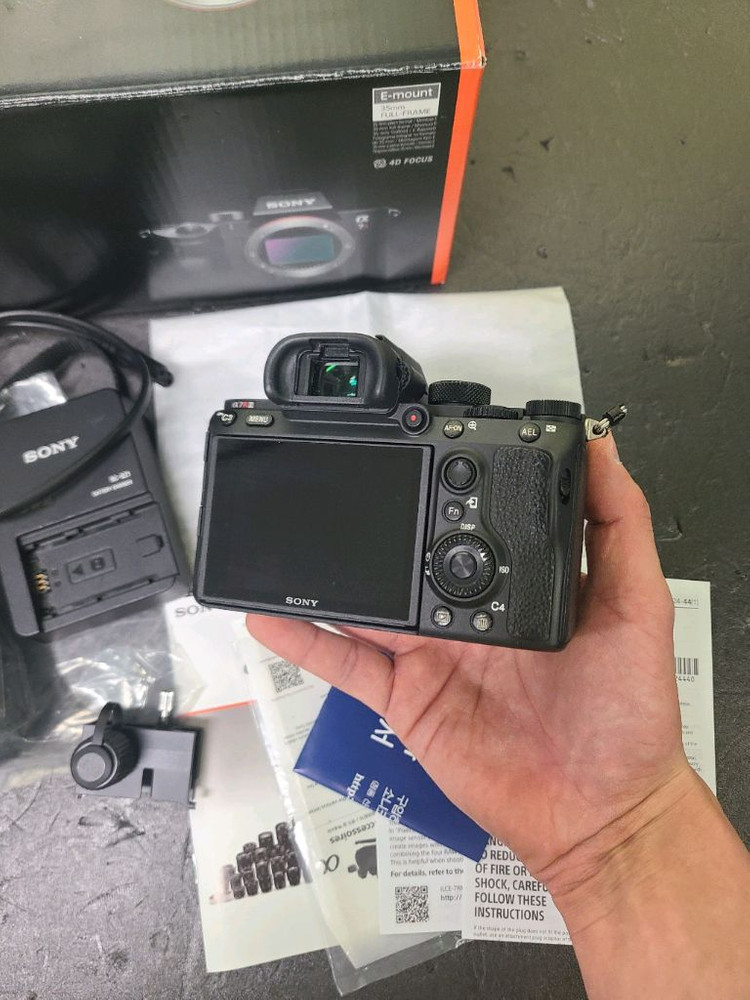 소니a7r3 판매합니다 풀박스구성 입니다 이미지
