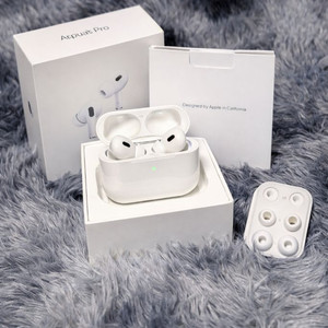 에어팟 프로 2세대 (8핀) 이미지